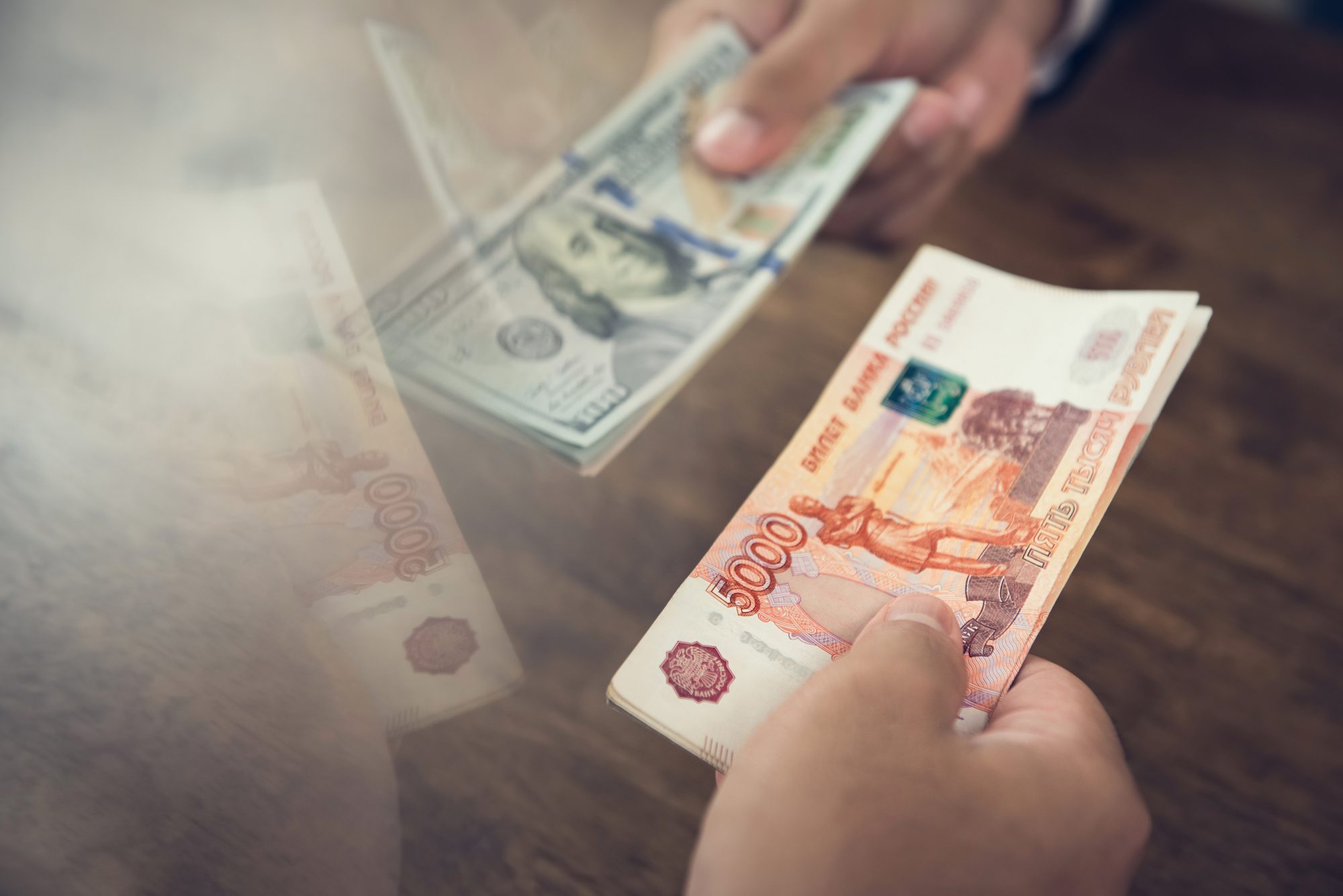 Reasons to Use a Currency Exchange