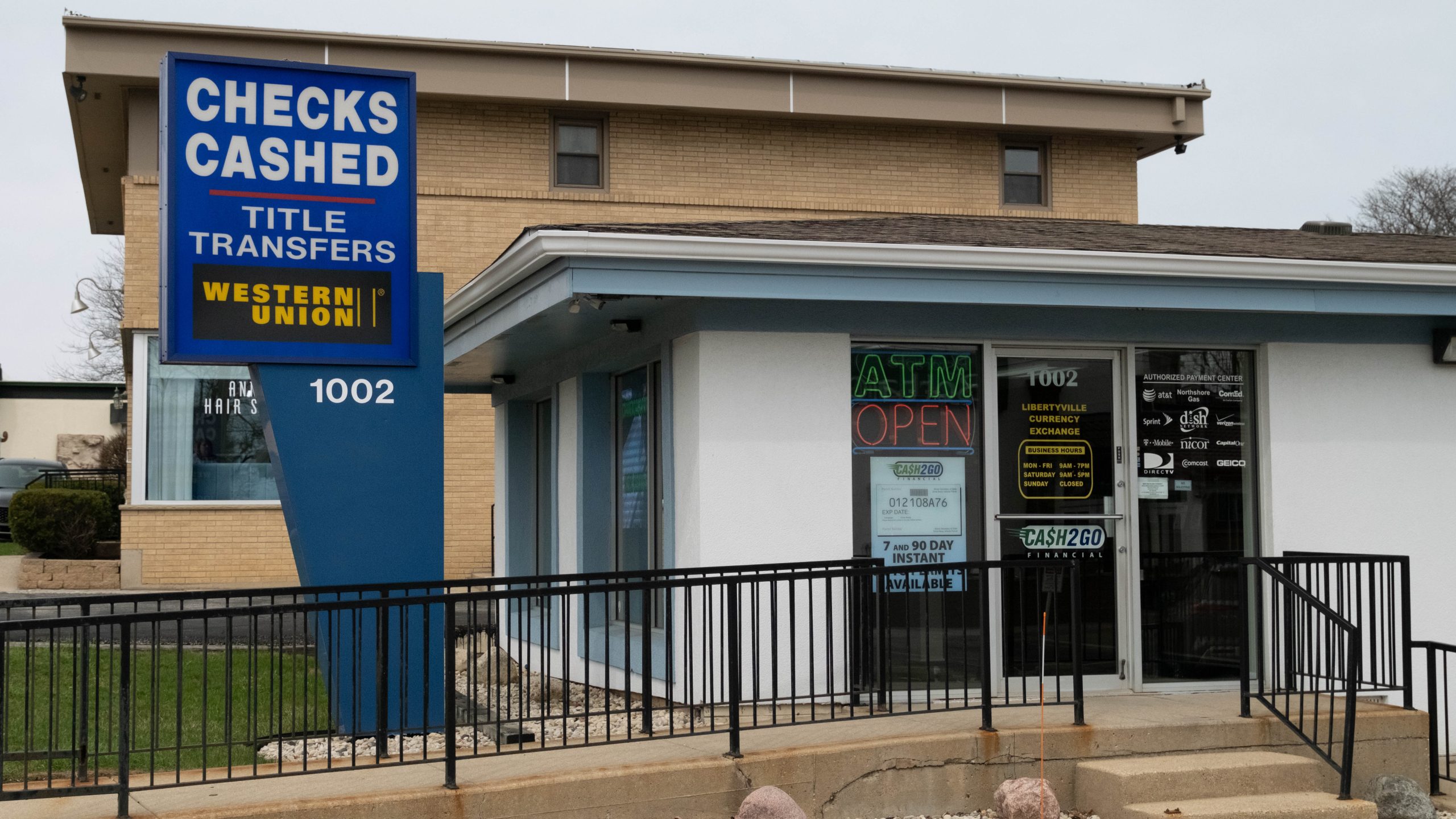Libertyville Currency Exchange
