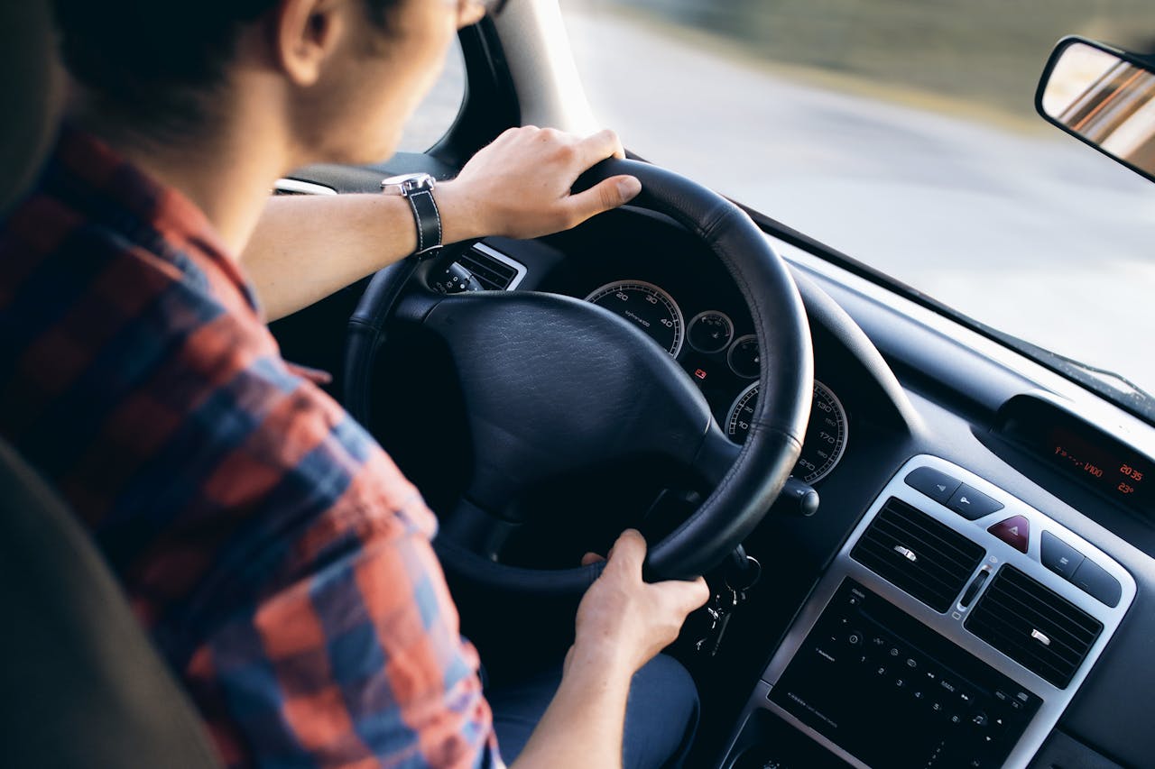 What You Need to Drive Legally in Illinois
